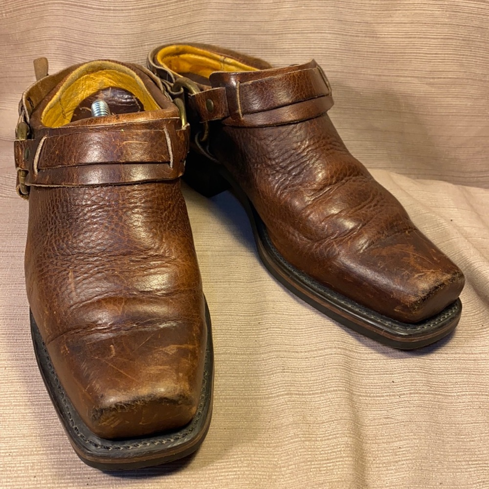 Frye belted harness vintage made in USA 🇺🇸 slide-ins leather mule